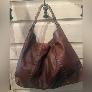 Elegant Brown Leather Shoulder Bag